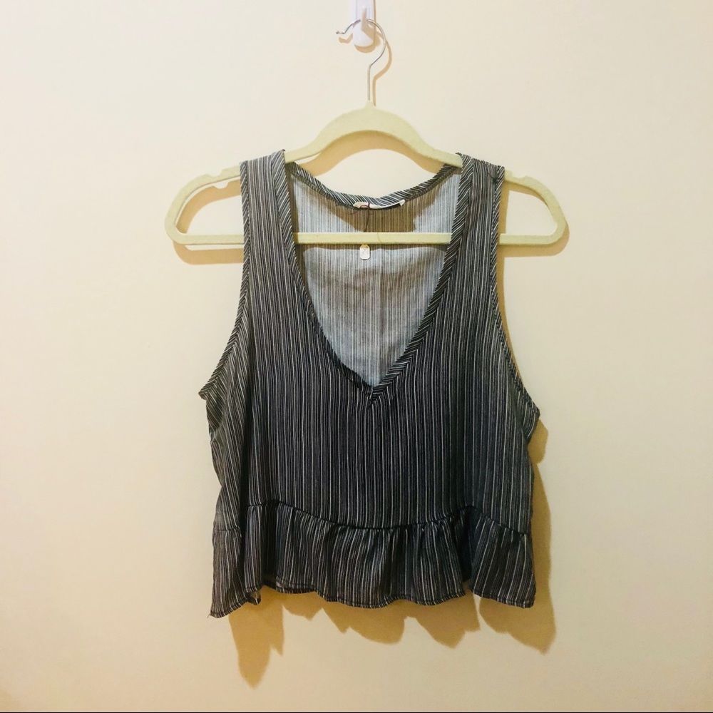 Honeybelle Crop Top